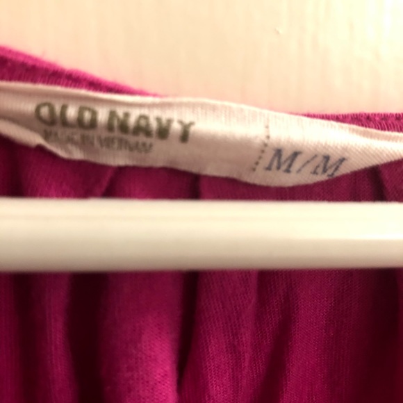 Old Navy T Shirt - Picture 2 of 3
